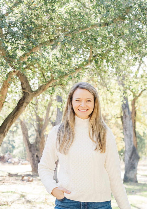 Meet Your Postpartum Power Duo: Postpartum Doula & IBCLC  By Annie from Doulacta